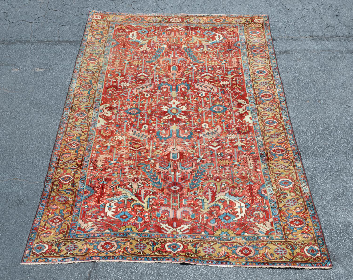 ANTIQUE HAND KNOTTED PERSIAN HERIZ,
