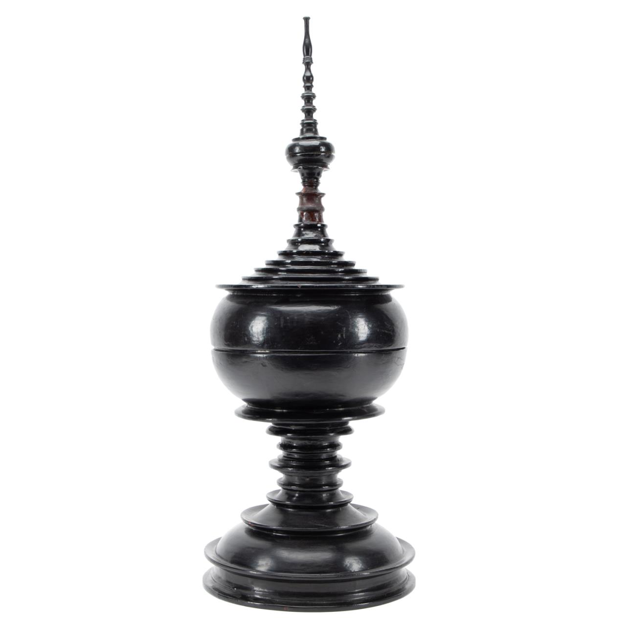 BUDDHIST BLACK LACQUER OFFERING