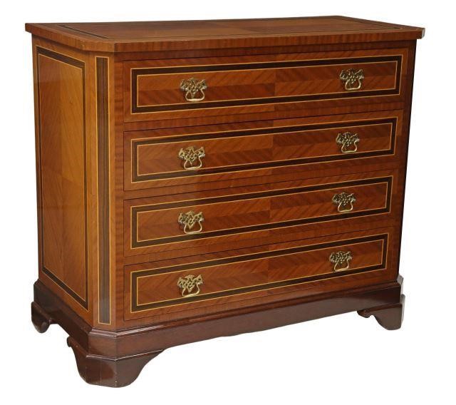 CHIPPENDALE STYLE MAHOGANY CHEST 3583ba