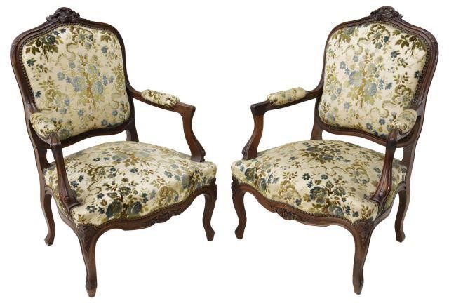  2 FRENCH LOUIS XV STYLE UPHOLSTERED 3583f6