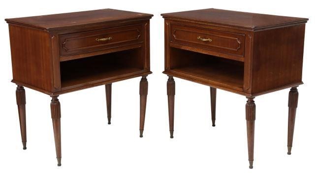  2 ITALIAN MAHOGANY NIGHTSTANDS pair  35843e