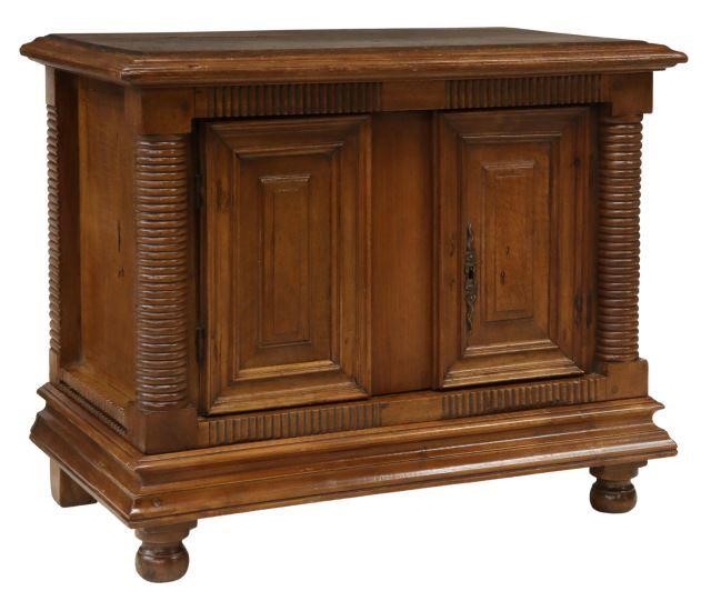 DIMINUTIVE FRENCH TWO DOOR CABINETDiminutive 3584b7