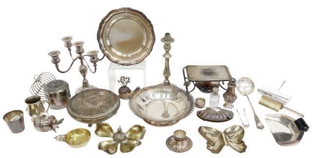  25 FRENCH SILVERPLATE TABLE ITEMS lot 3584c9