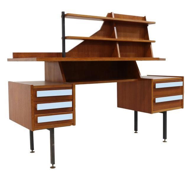 ITALIAN MID CENTURY MODERN TEAK 358650