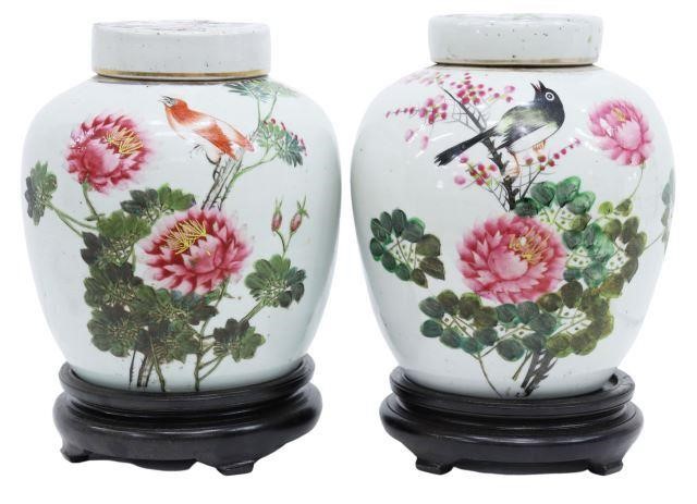  2 CHINESE FAMILLE ROSE PORCELAIN 358816