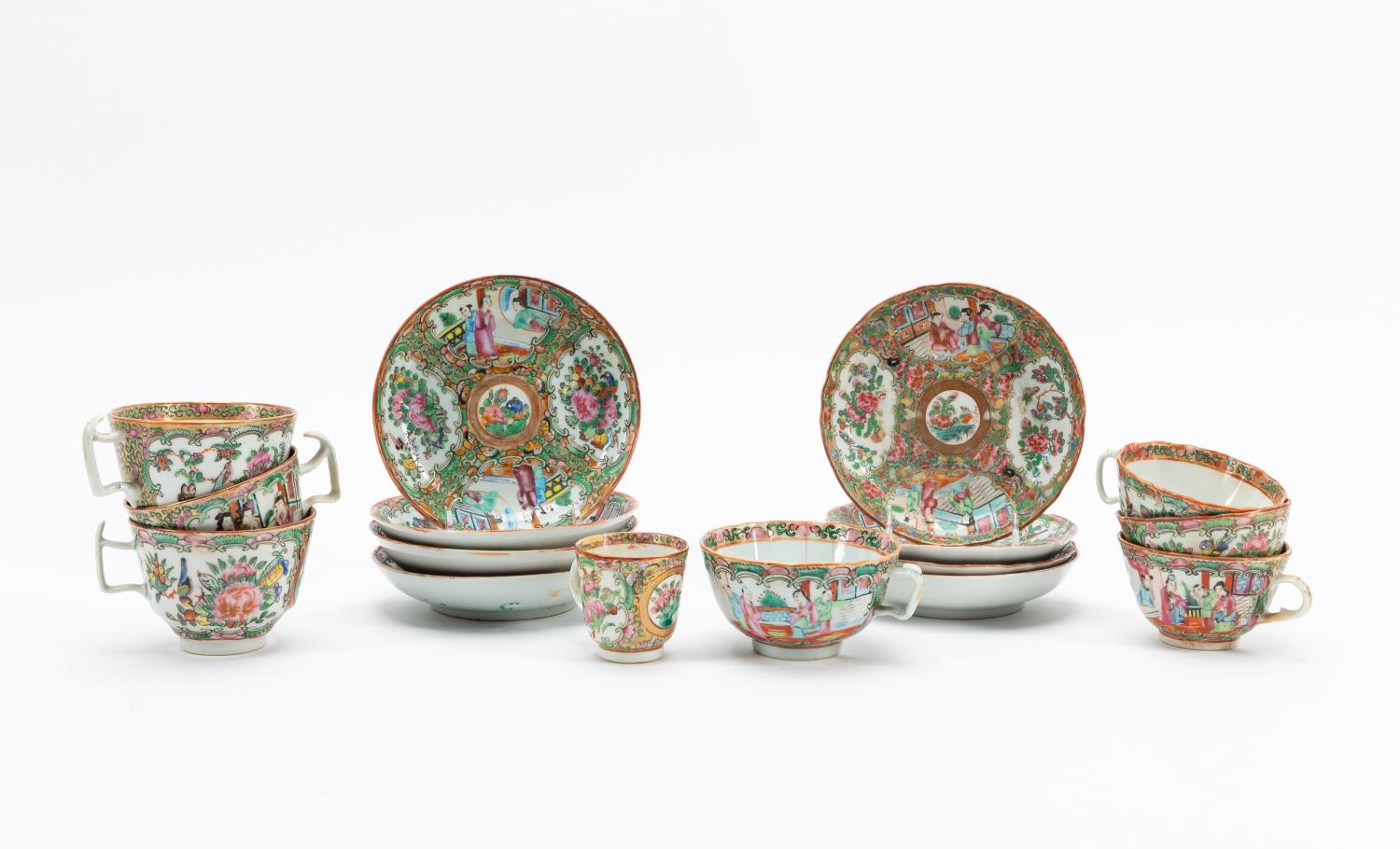ROSE MEDALLION SELECTION OF CUPS 358d07