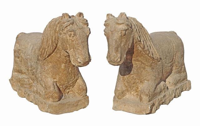  2 CHINESE CARVED STONE HORSE 358da6