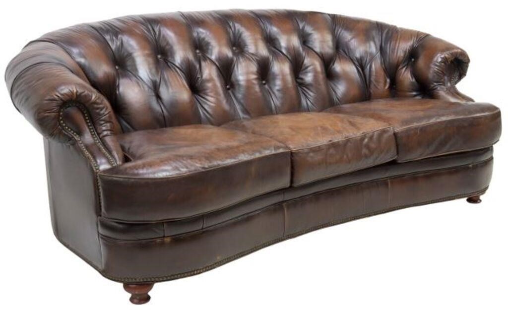 CHESTERFIELD STYLE BUTTONED BROWN