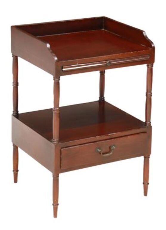 ENGLISH TWO-TIER SIDE TABLEEnglish two-tier