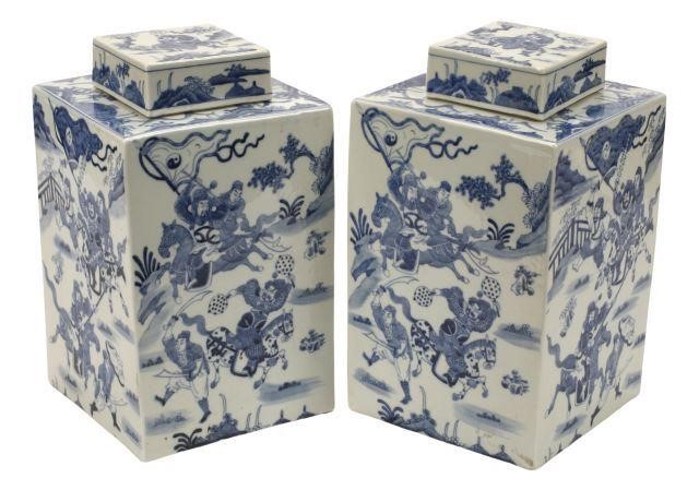  2 CHINESE BLUE WHITE PORCELAIN 356ee0