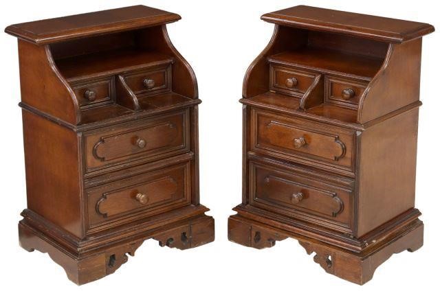 (2) ITALIAN DG MAHOGANY FINISH NIGHTSTANDS(pair)