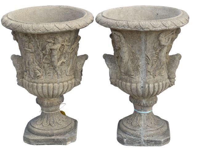  2 CAST STONE CAMPANA FORM GARDEN 356fde