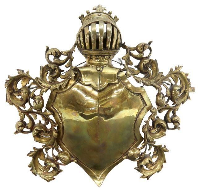 GILT ARMORIAL KNIGHT HEAD WALL 3571e6