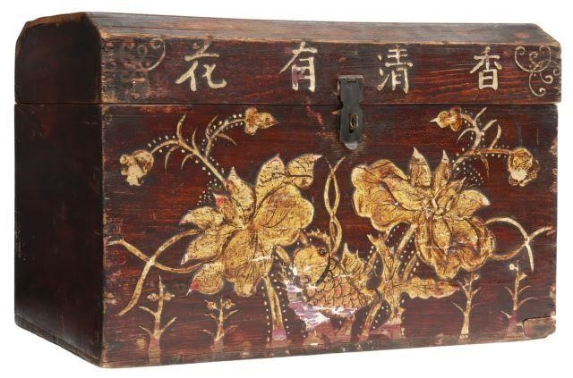 CHINESE LACQUER WOOD BOX WITH LOTUS 357307