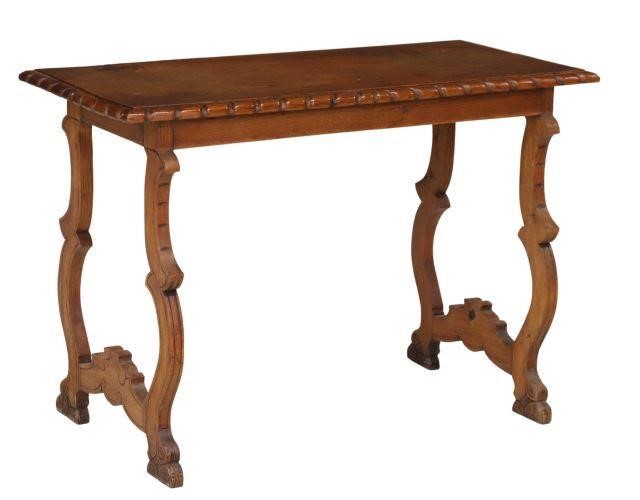 SPANISH CARVED OAK SIDE TABLESpanish 357472