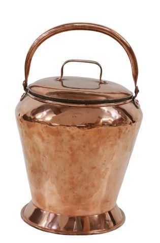 LARGE COPPER LIDDED PAIL OR BUCKET  3574e2