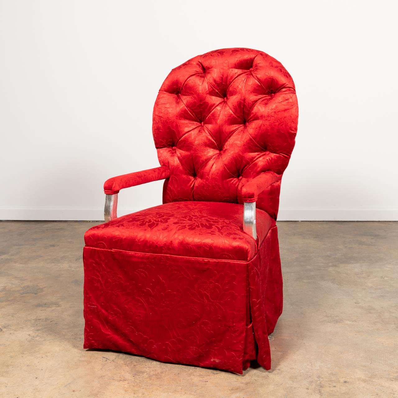 RED VELVET UPHOLSTERED TUFTED BACK