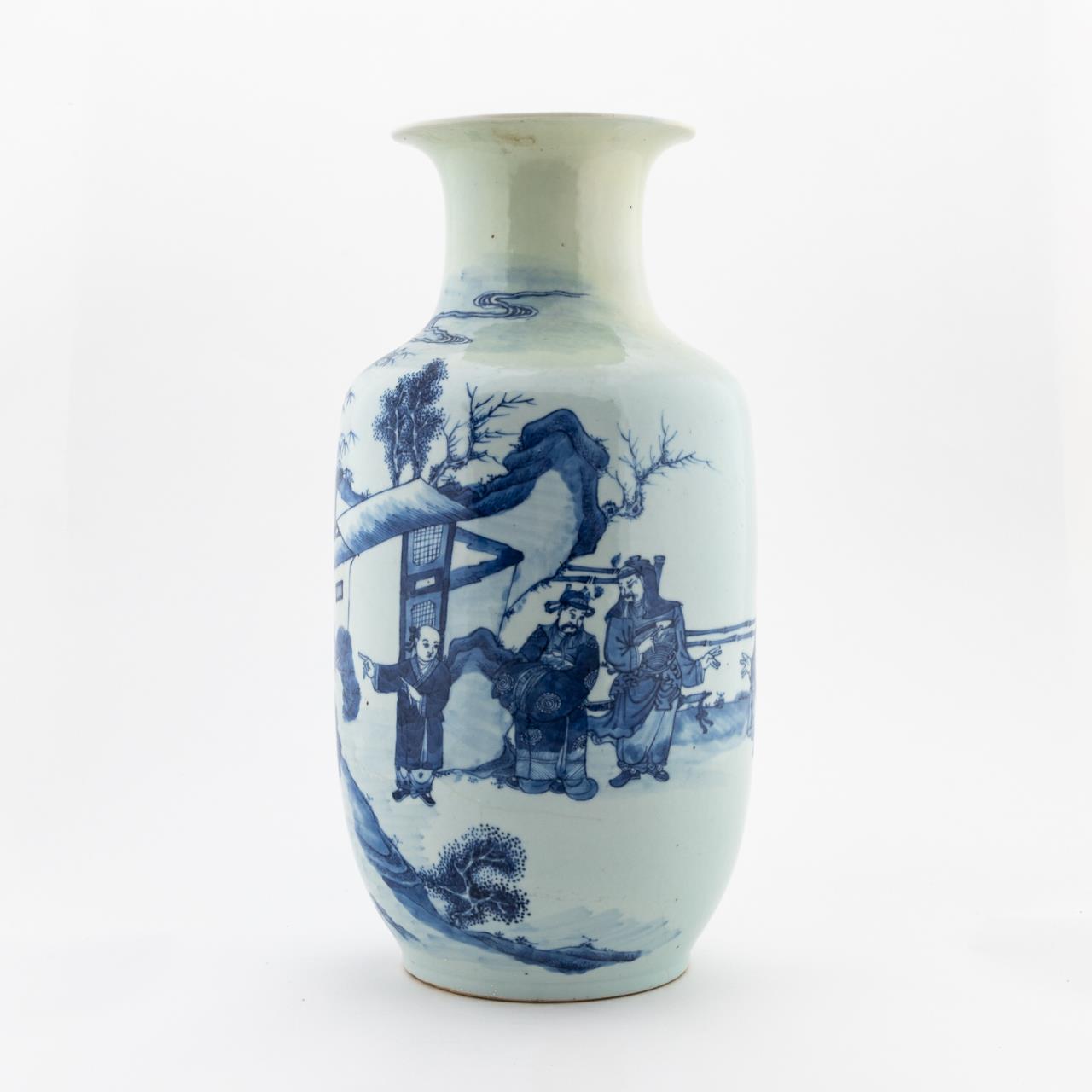 CHINESE QING ERA BLUE & WHITE FIGURAL