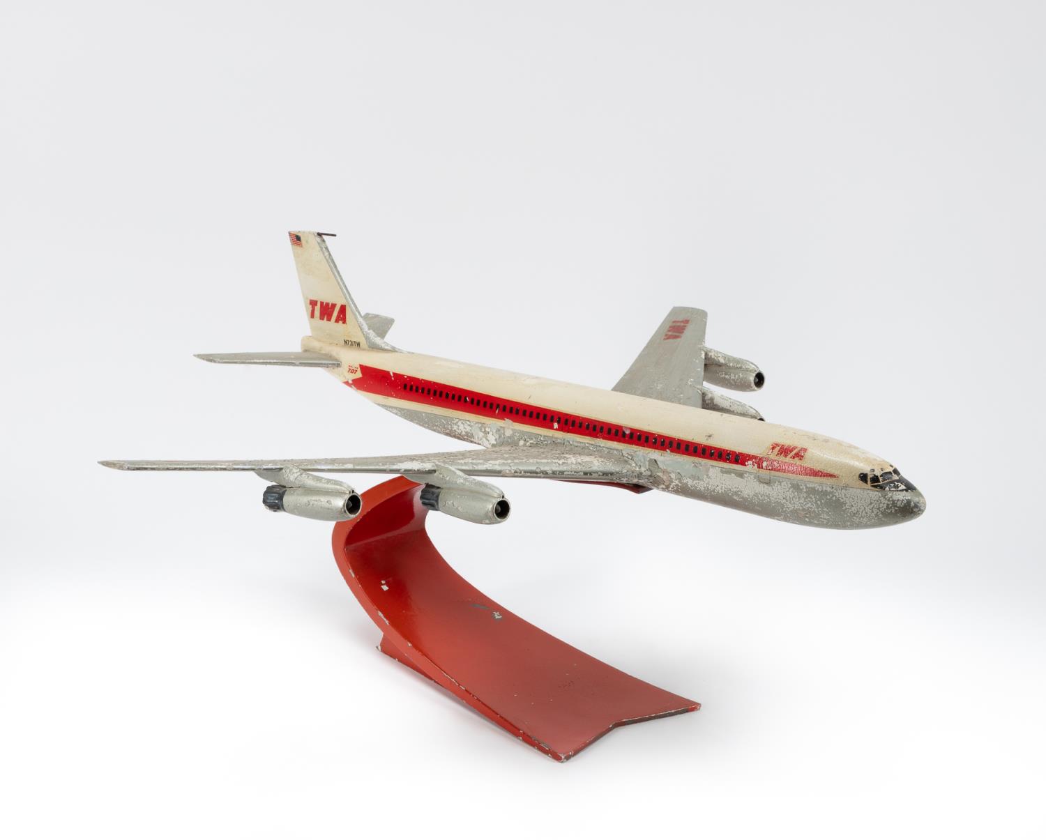 VINTAGE TWA BOEING 707 MODEL AIRPLANE 35a077