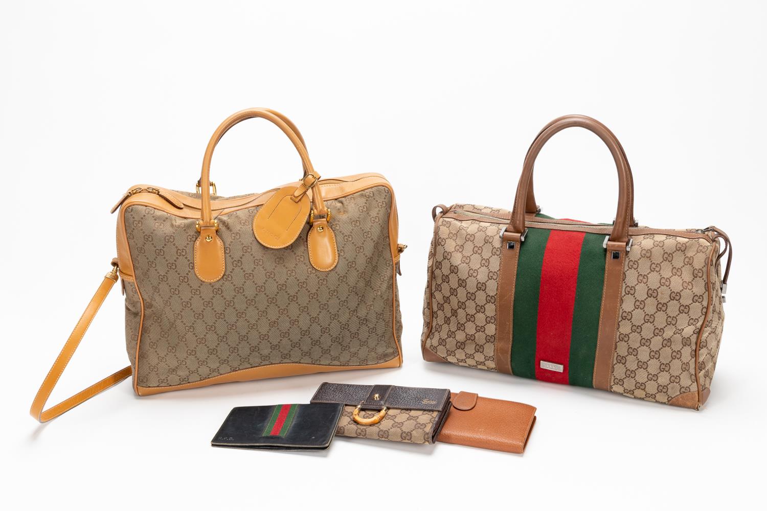 GUCCI 2 MONOGRAM HANDBAGS 2 WALLETS  35a200