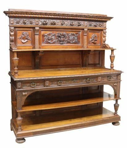 LARGE RENAISSANCE REVIVAL WELL CARVED 35a2eb