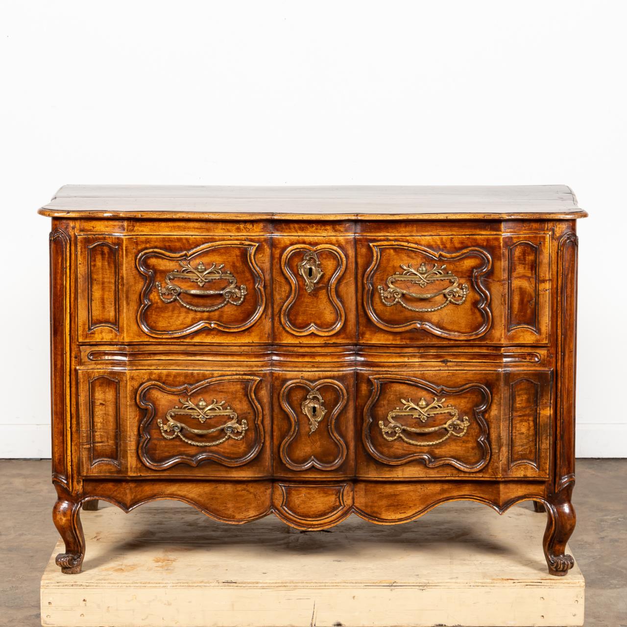 18TH C LOUIS XV TWO DRAWER COMMODE 35a37e