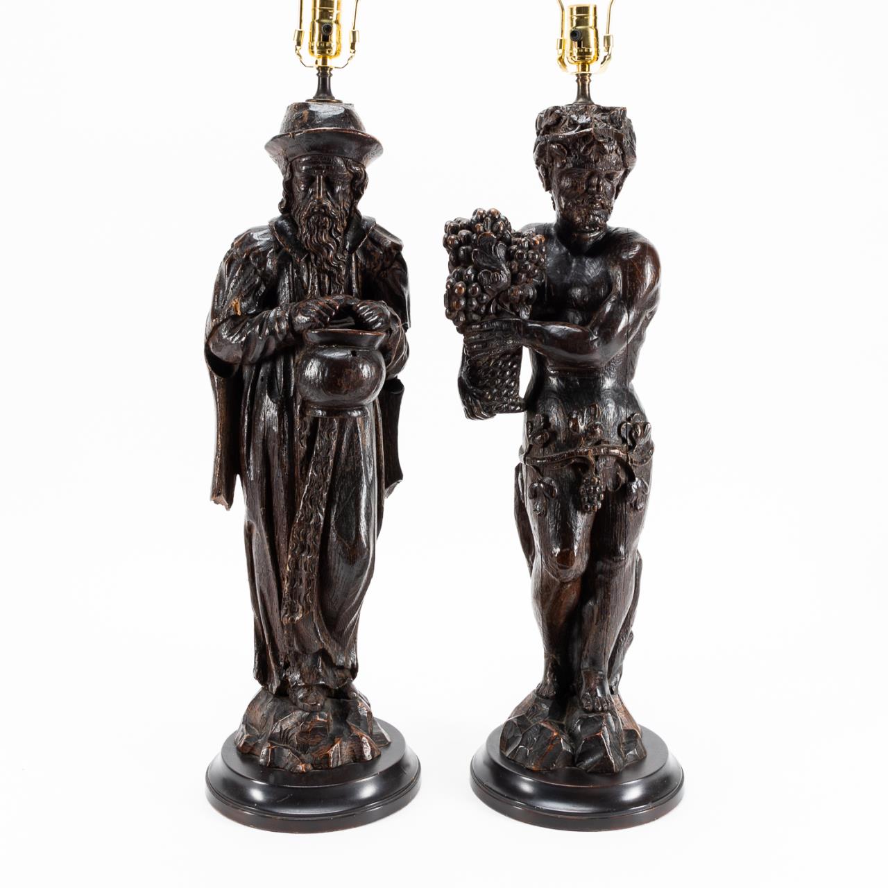 PAIR OF CONTINENTAL FIGURAL CARVED 35a4c9