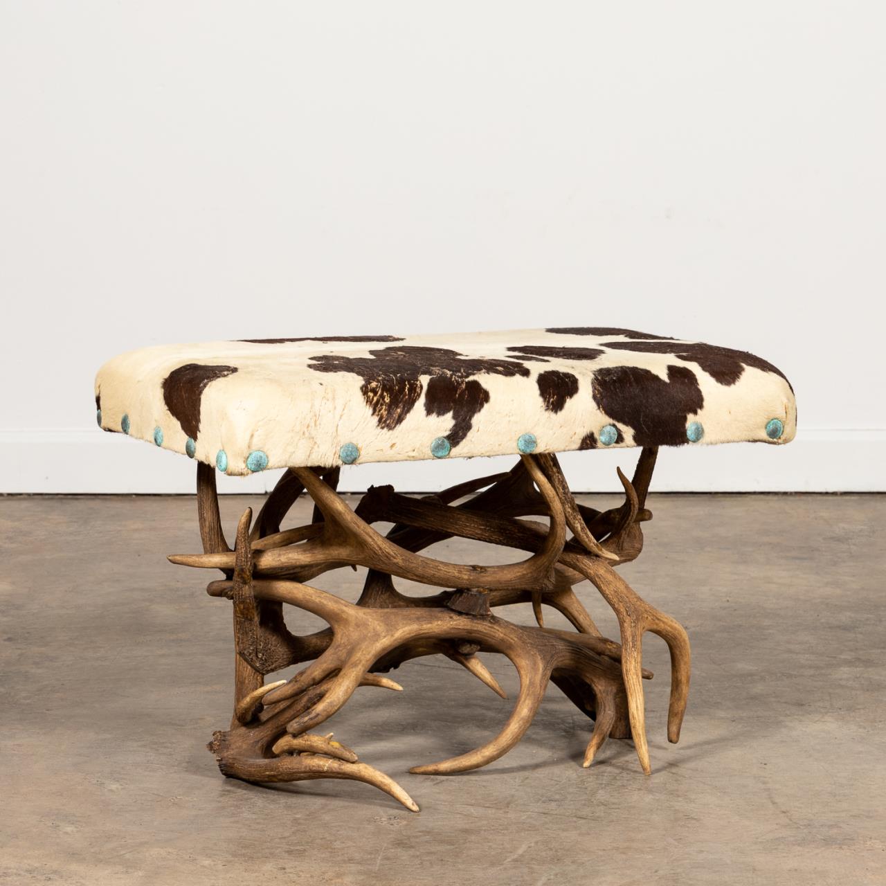 NATURAL ANTLER BENCH WITH COWHIDE