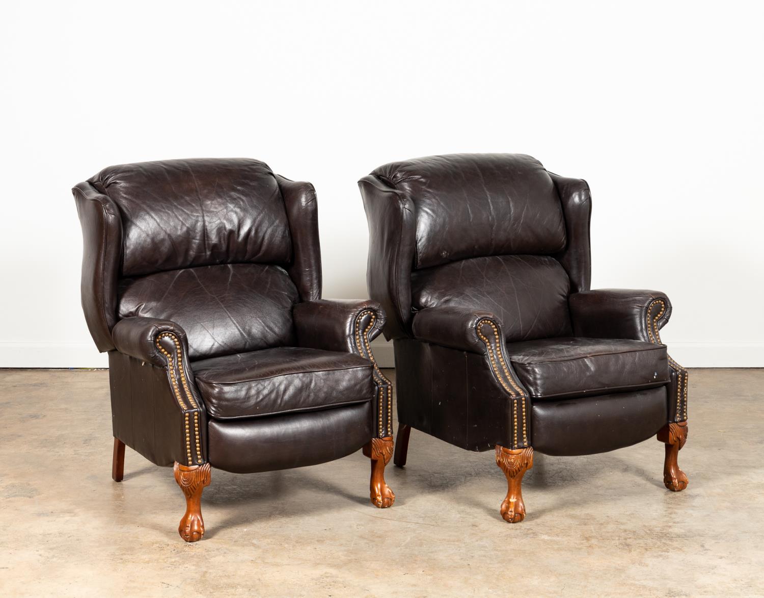 PAIR DARK BROWN LEATHER MAHOGANY 35a548