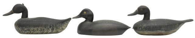 (3) VINTAGE CARVED & PAINTED DUCK