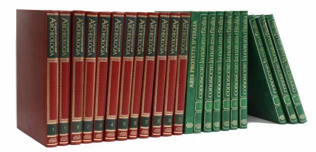 (22) ITALIAN LIBRARY SHELF BOOKS, 20THC(lot