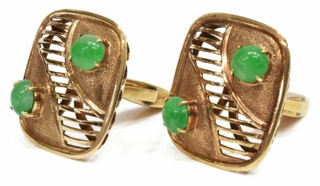 (2) GENTS 14K GOLD & JADE CABOCHON CUFFLINKSGents