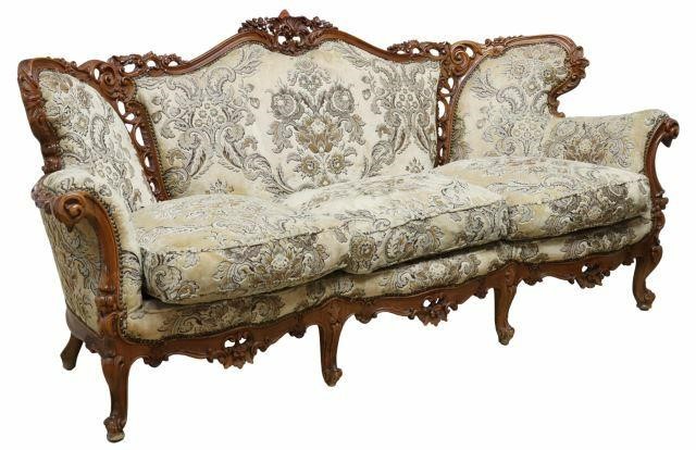 ITALIAN LOUIS XV STYLE THREE SEAT 35a87a