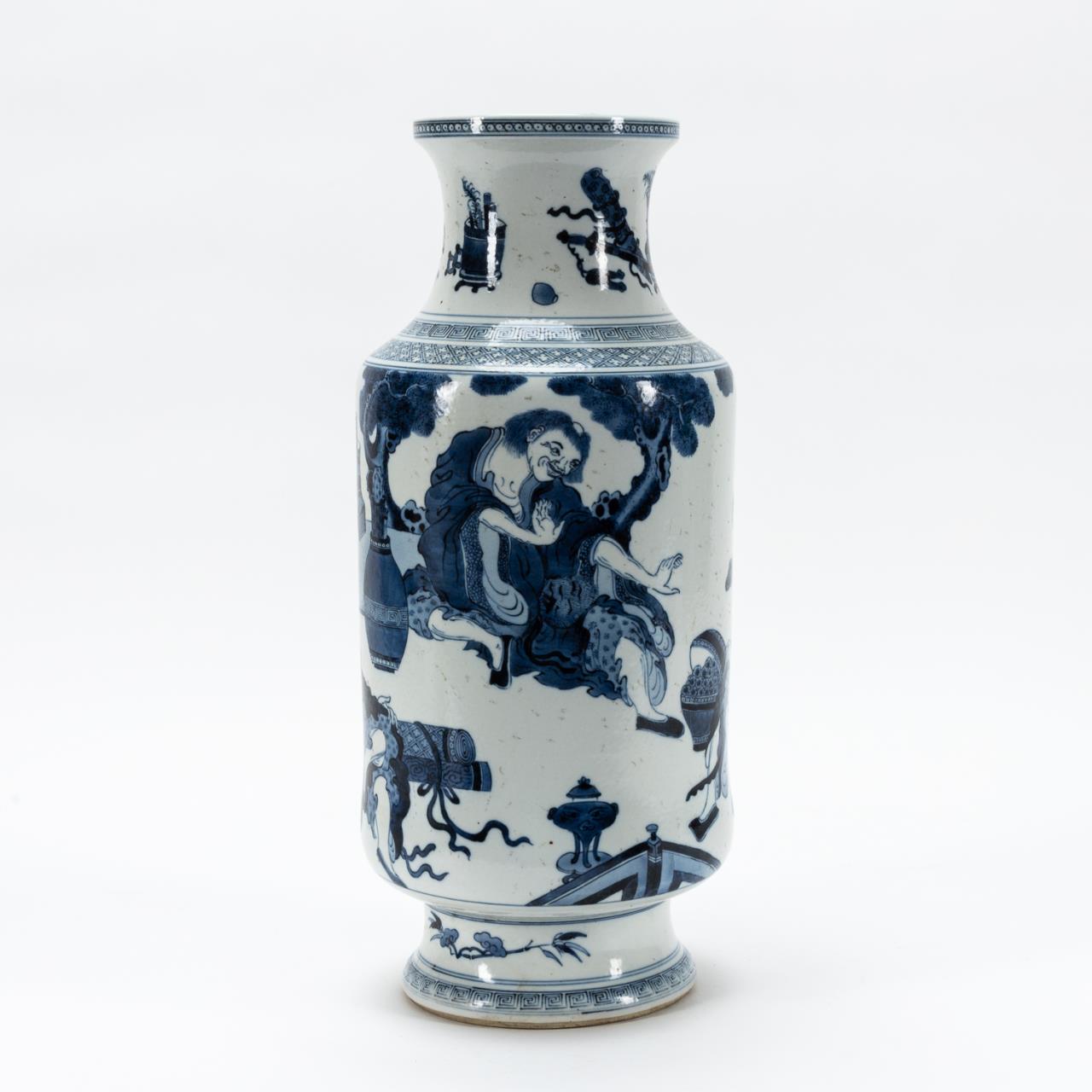CHINESE BLUE WHITE FIGURAL PORCELAIN 35a96a
