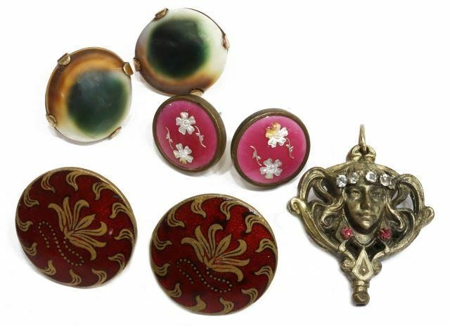  4 VINTAGE ENAMEL EARRINGS NOUVEAU 35aa19