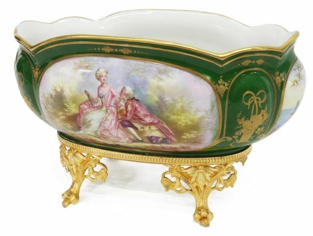 FRENCH CHATEAU DE LONGPRE PORCELAIN 35ab14