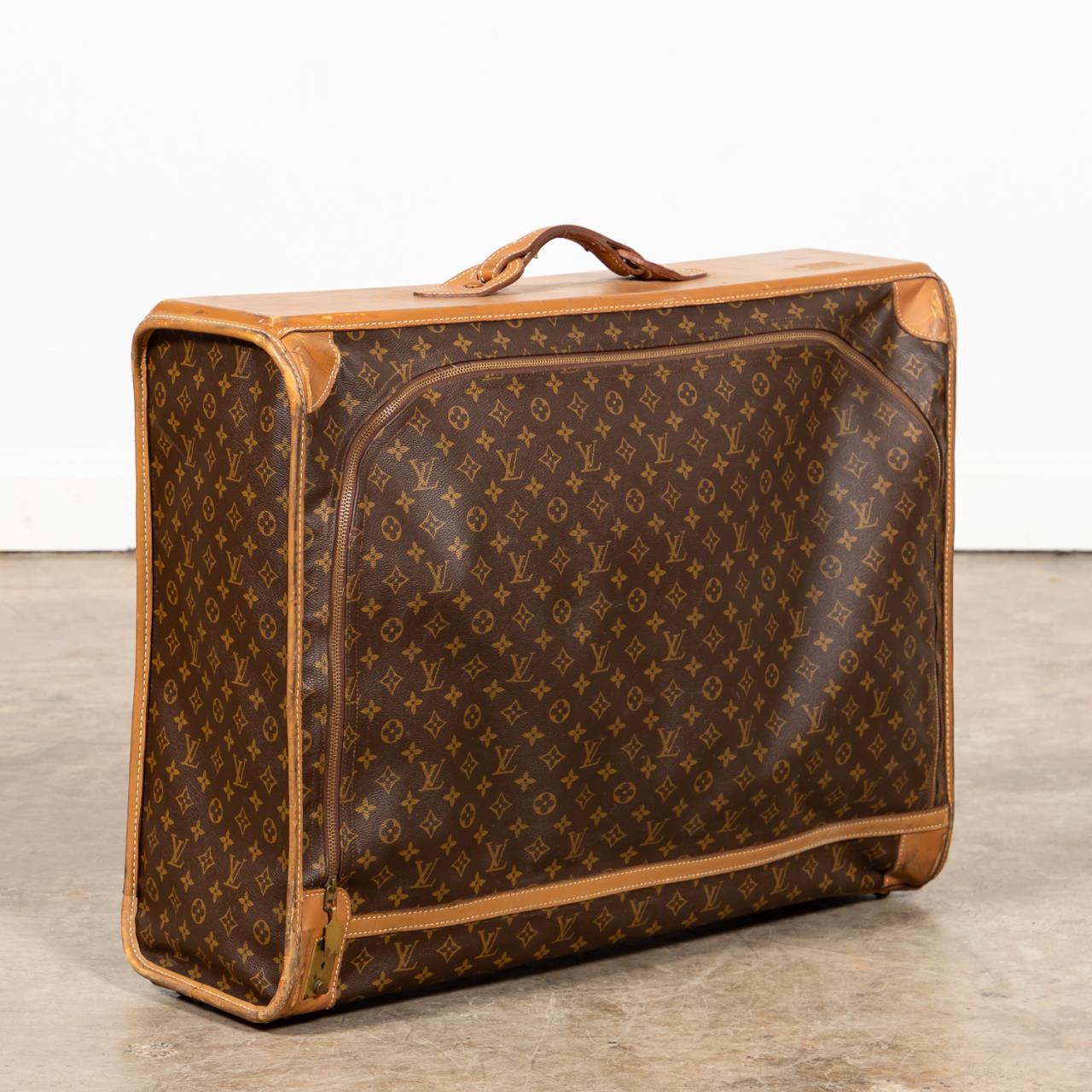 VINTAGE LOUIS VUITTON MONOGRAM 35acb1