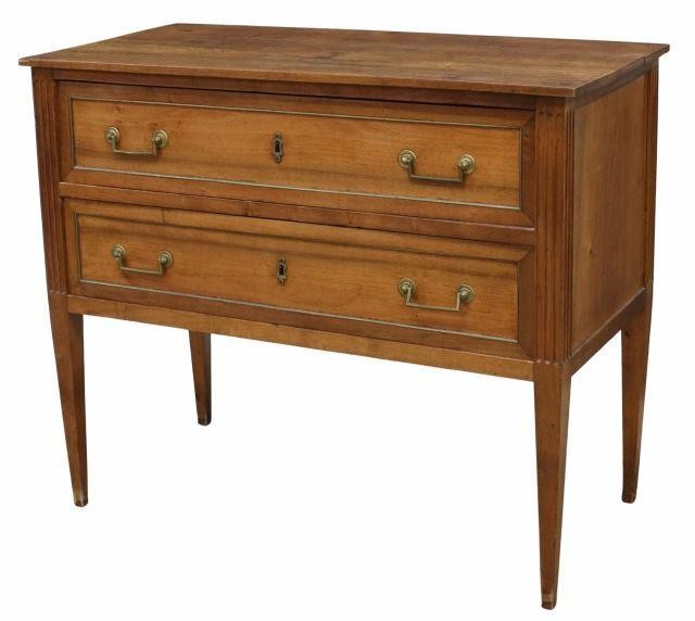 FRENCH LOUIS XVI STYLE WALNUT COMMODEFrench 35acbe