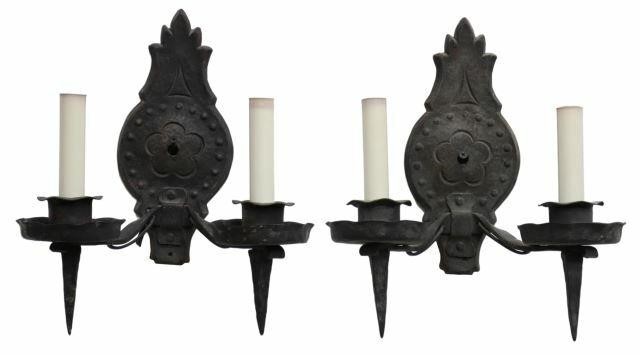  2 ITALIAN GOTHIC STYLE IRON TWO LIGHT 35add9