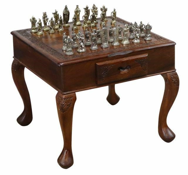  LOT LOW GAMES TABLE WITH METAL 35aff2