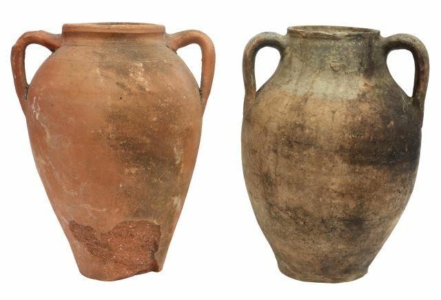  2 EARTHENWARE DOUBLE HANDLED 35b0c8