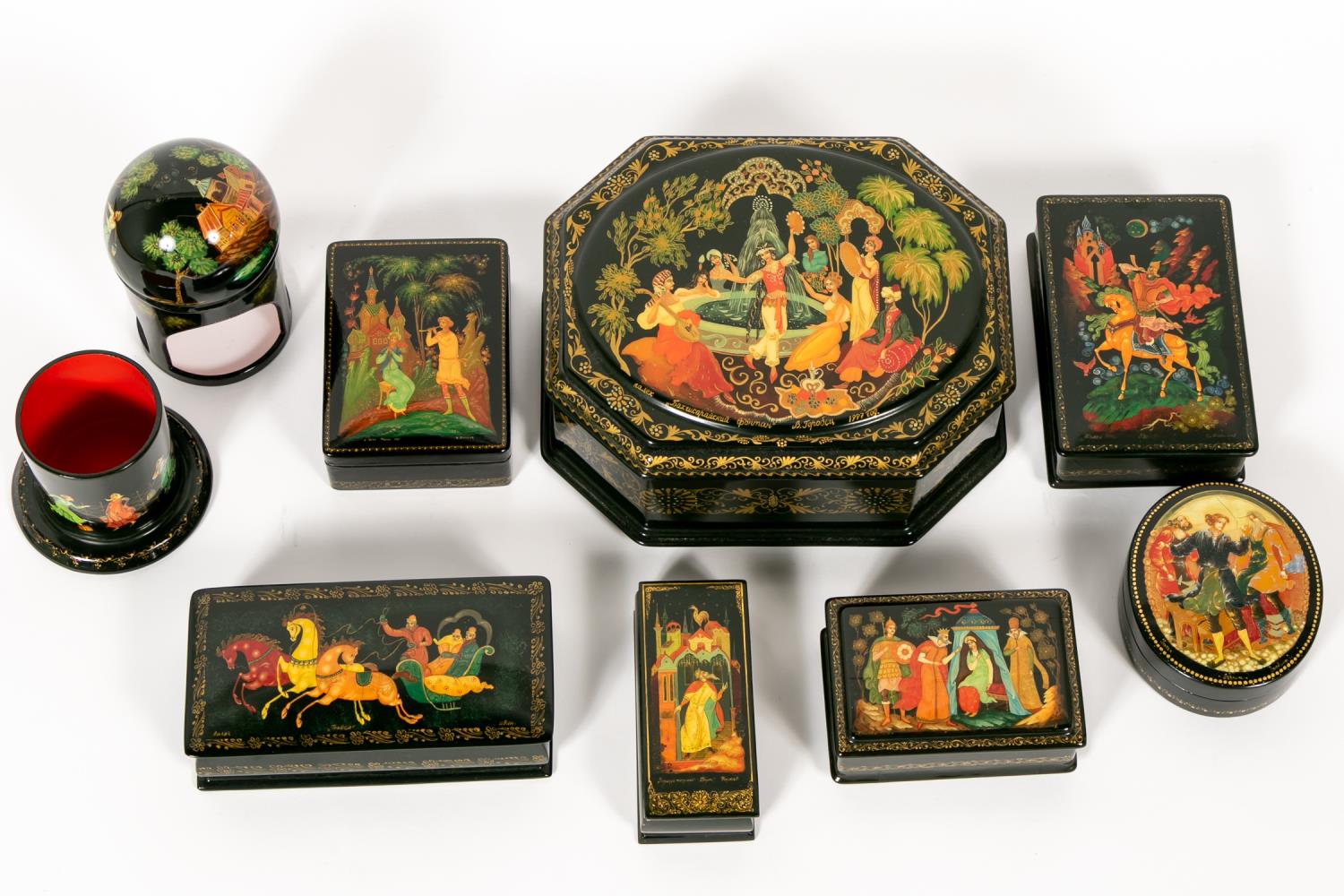 EIGHT RUSSIAN LACQUERED BOXES,