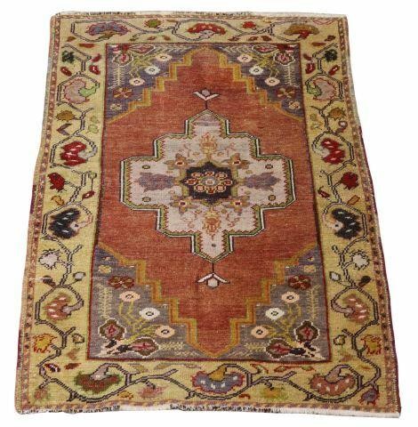 HAND-TIED TURKISH RUG, 4'3.5" X