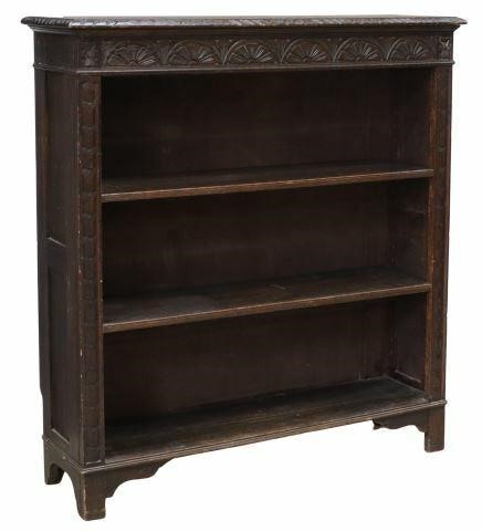 ENGLISH CARVED OAK BOOKCASEEnglish