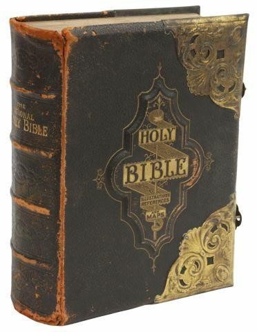 ILLUSTRATED FAMILY BIBLE LEATHER 35b437