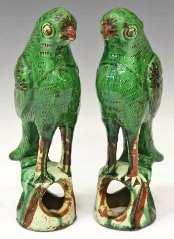  2 CHINESE GLAZED CERAMIC PARROT 35b5d6