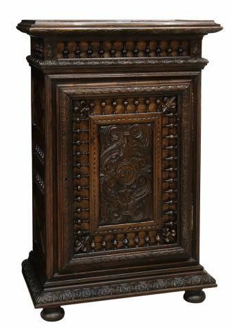 FRENCH HENRI II STYLE CARVED OAK 35b5e4