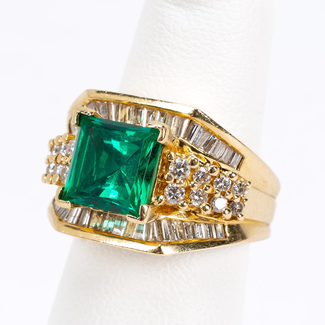 14K YELLOW GOLD SYNTHETIC EMERALD  358f04