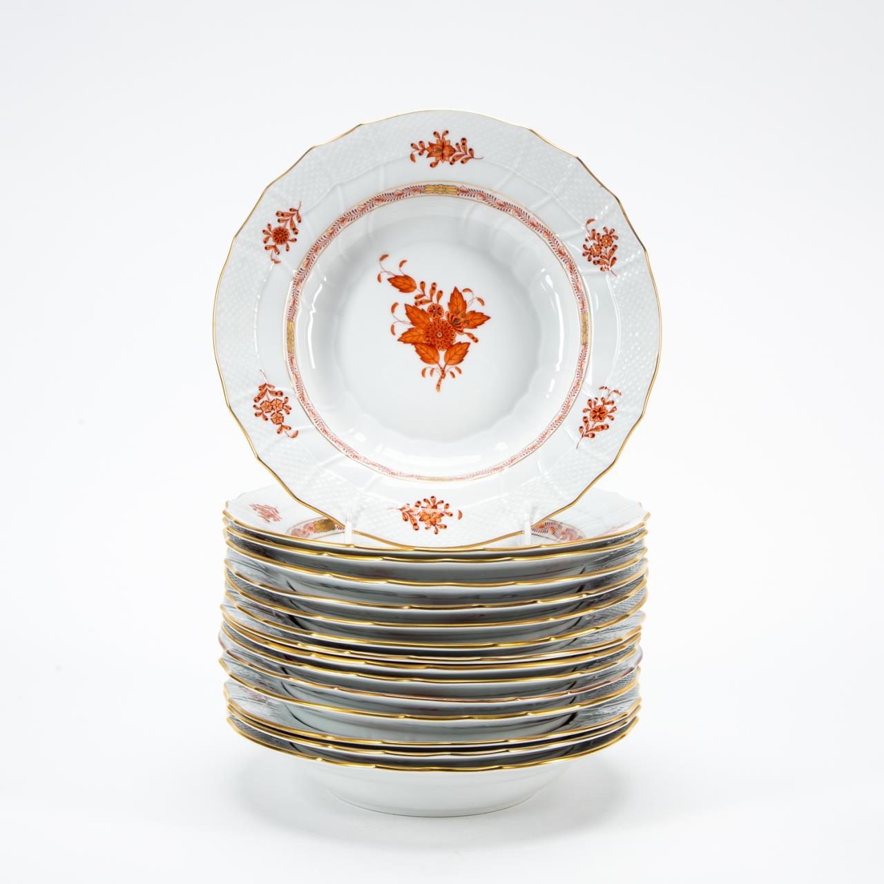 15 RUST CHINESE BOUQUET LARGE RIM 35916a