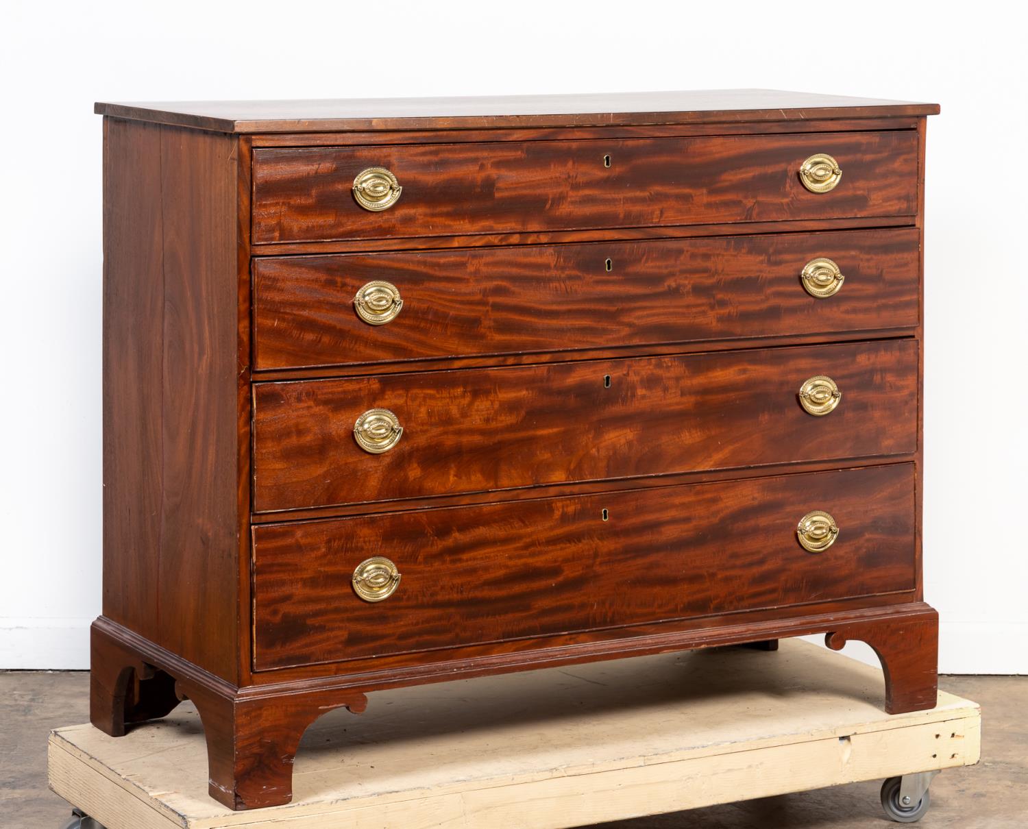 FEDERAL STYLE FOUR DRAWER MAHOGANY 3592d4